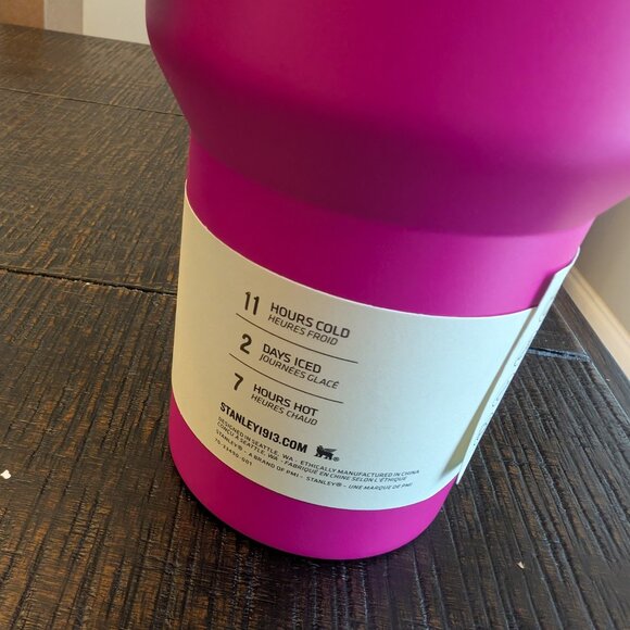 STANLEY QUENCHER H2.0 40OZ- BRIGHT PINK - Picture 4 of 6